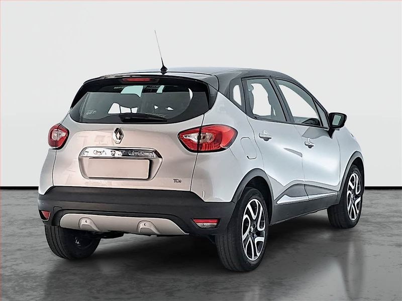 Renault Captur (2016) 1.2 TCe, Automat, ČR,1.maj - fotka 5 z 17