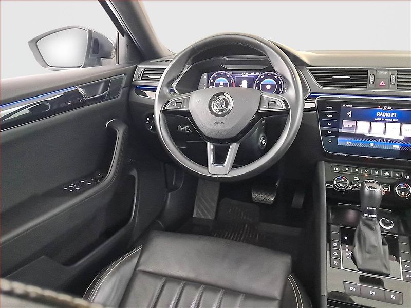 Škoda Superb (2019) Laurin&Klement 2.0 TSI - fotka 7 z 25