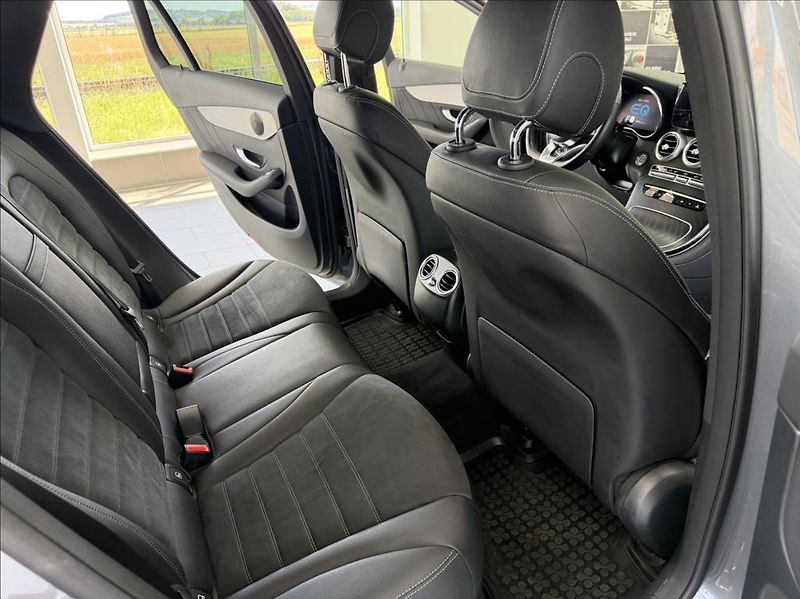 Mercedes-Benz GLC 2,0 300 d,4MATIC,1maj.ČR,virtu - fotka 29 z 36