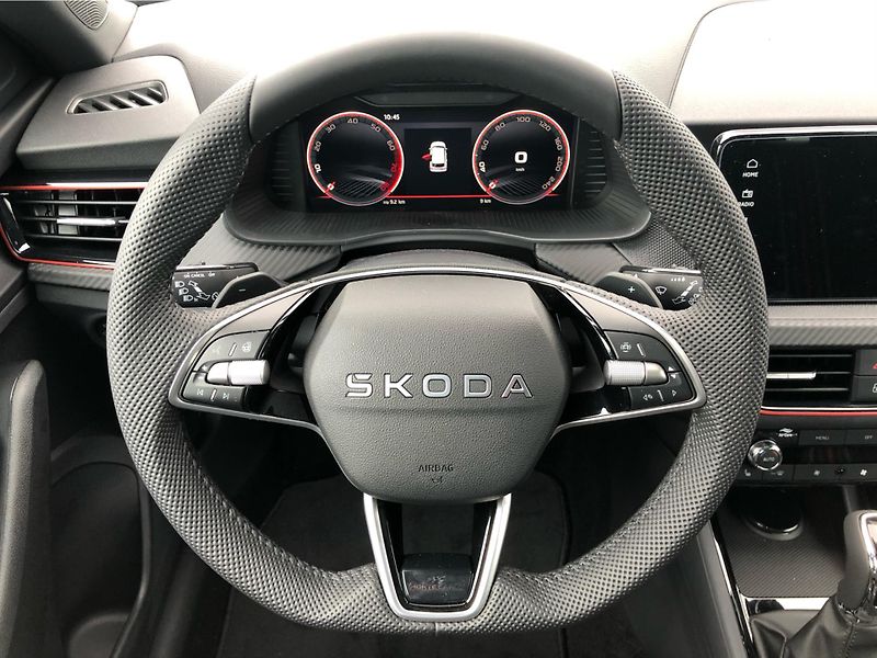Škoda Kamiq 1.0 TSi DSG 7st. MONTE CARLO - fotka 17 z 30