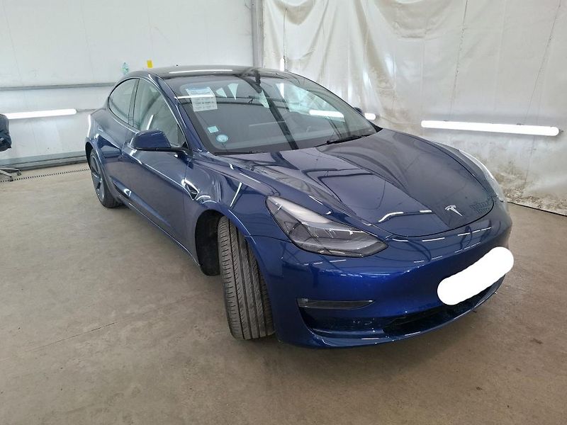 Tesla Model 3 (2023) AWD   SOH 91,7%   PŘIPRAVUJEME - fotka 5 z 9