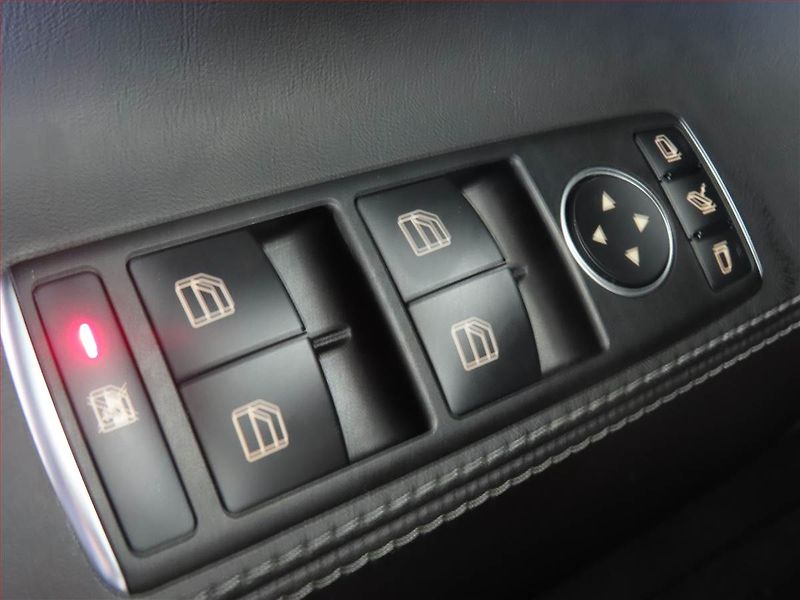 Tesla Model S (2017) P100D, SoH 93% - fotka 14 z 17
