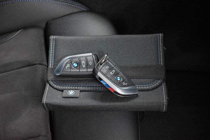 BMW Řada 3 320 xD ///M*TAŽNÉ*ČR*MOD 2023 - fotka 41 z 51