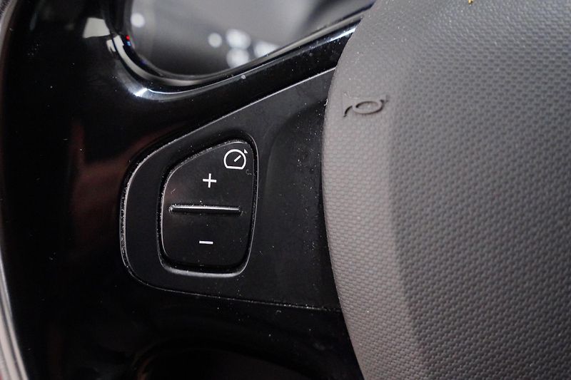 Renault Captur - fotka 14 z 24