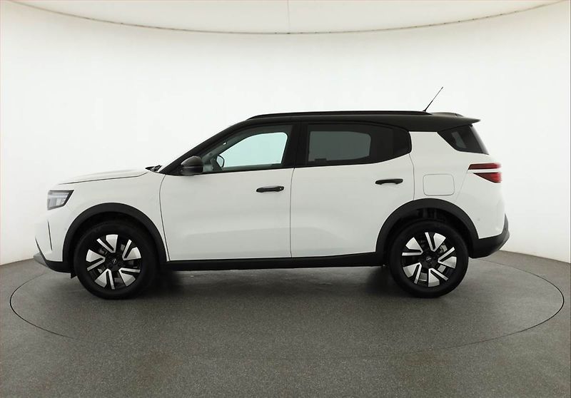 Opel Frontera (2025) 1.2 hybrid - fotka 3 z 20
