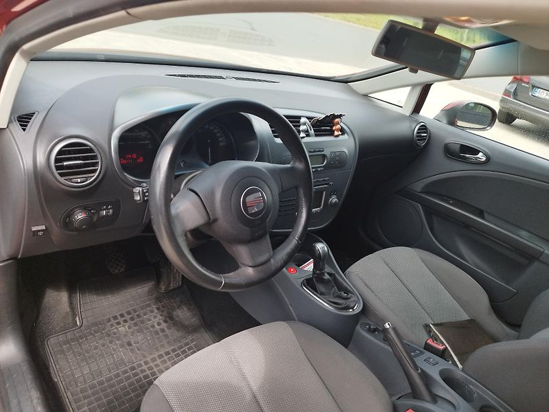 Seat Leon 1.6i.LPG,volat-608 081 843 - fotka 9 z 18