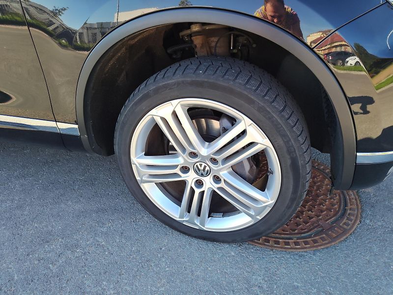 Volkswagen Touareg (2014) VW Touareg V6 3.0 TDI 193kw  - fotka 23 z 26