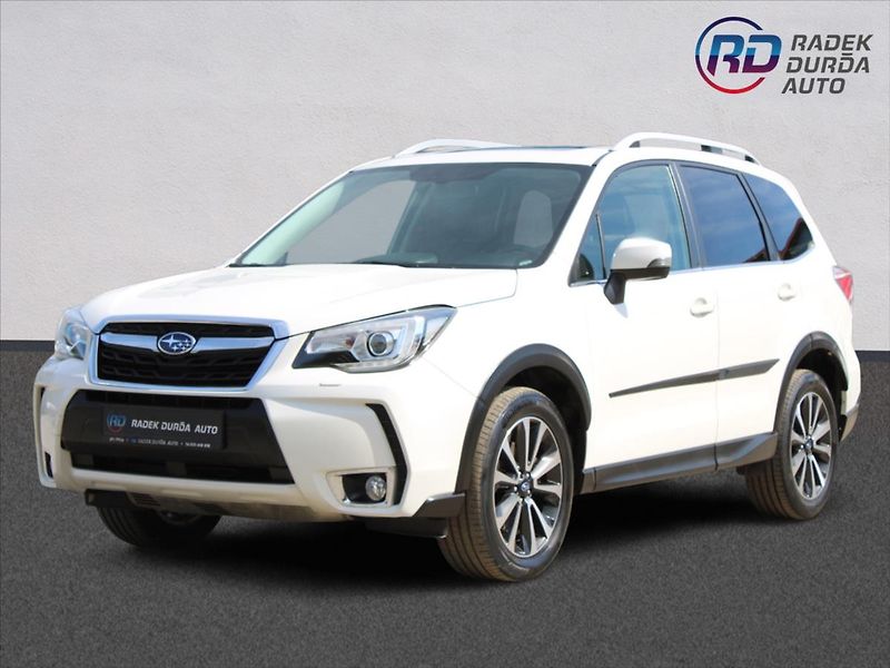 Subaru Forester 2,0 XT  ČR,AUTOMAT,4x4,TAŽNÉ - fotka 1 z 35