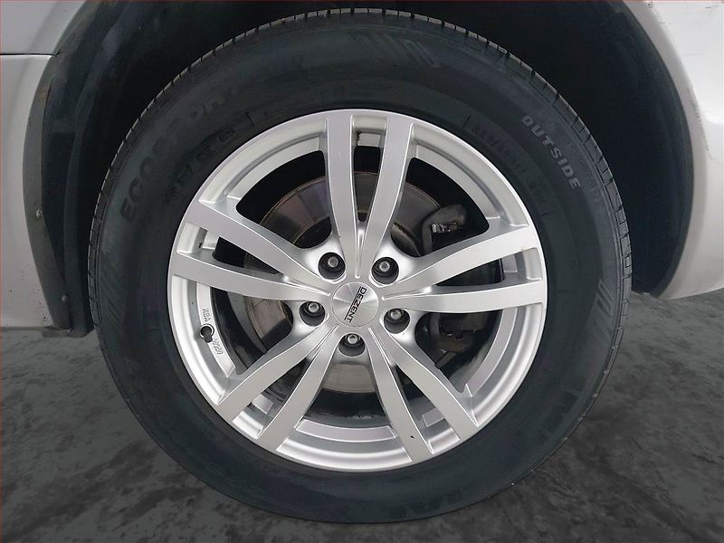 Renault Koleos (2008) 2.0 dCi, 4X4, Tempomat - fotka 15 z 17