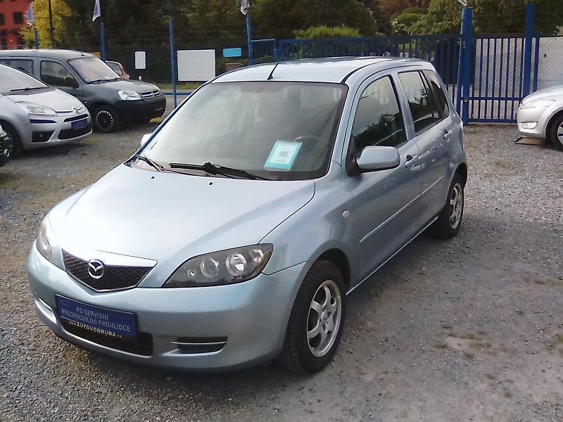 Mazda 2 (2007) 1.4i, 2.majitel - fotka 9 z 30