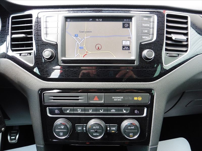 Volkswagen Golf Sportsvan 2,0 TDi Comfortline Navi - fotka 11 z 13