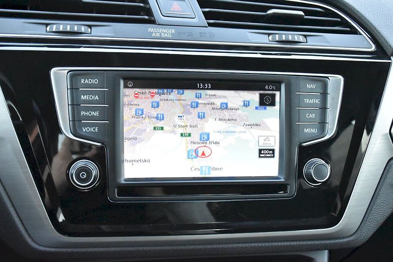 Volkswagen Touran (2016) Trendline 2.0 TDI 110kW DSG - fotka 18 z 31