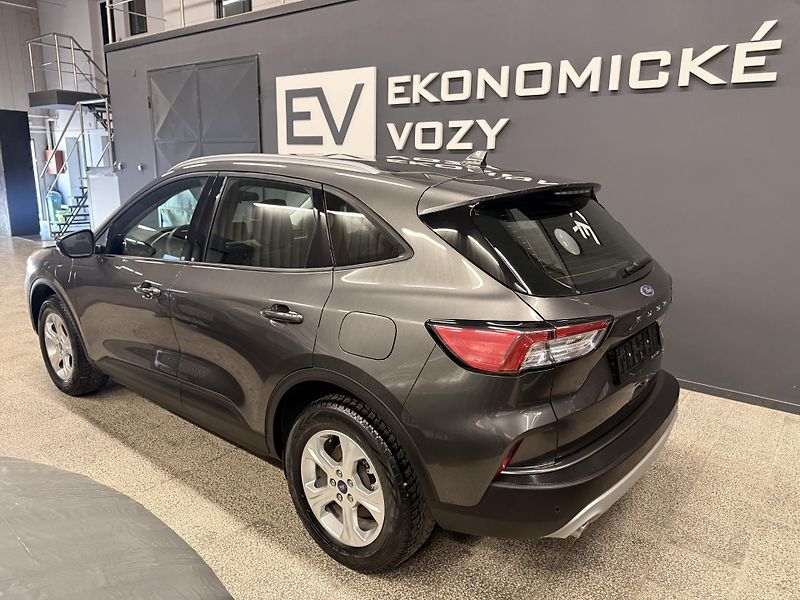 Ford Kuga (2022) 2.5 PHVE, 50km dojezd el - fotka 2 z 26