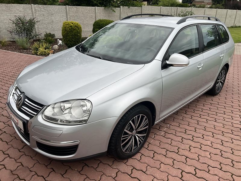Volkswagen Golf 1.9TDI 77KW,KLIMA,TZ,NAVI,ALU - fotografie inzerátu