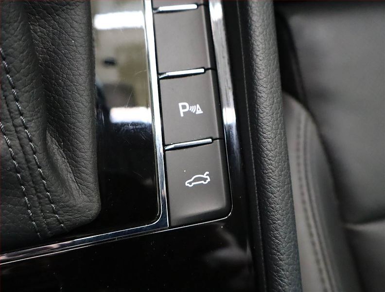 Škoda Superb (2018) 2.0 TDI, 4X4, Automat, Kůže - fotka 23 z 32