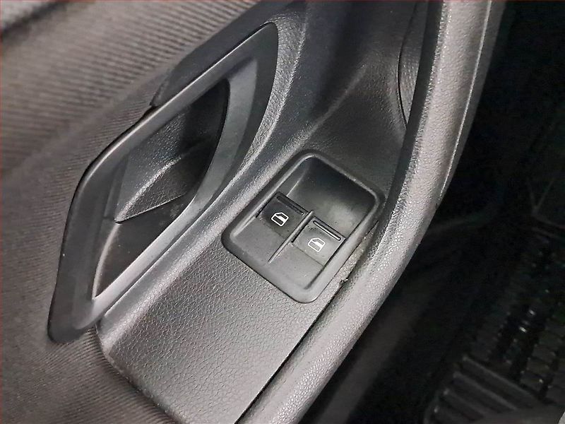 Škoda Roomster (2011) 1.2 TSI, po STK, jezdí výborně - fotka 16 z 17