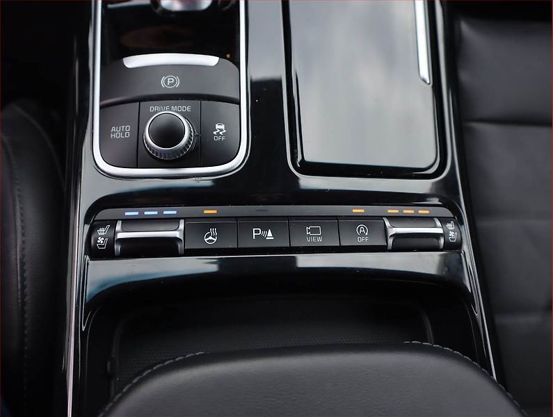 Kia Stinger (2018) 2.2 CRDi - fotka 20 z 23