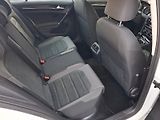 Volkswagen Golf (2020) Variant HighLine 1,5TSi 110kW - náhled 14