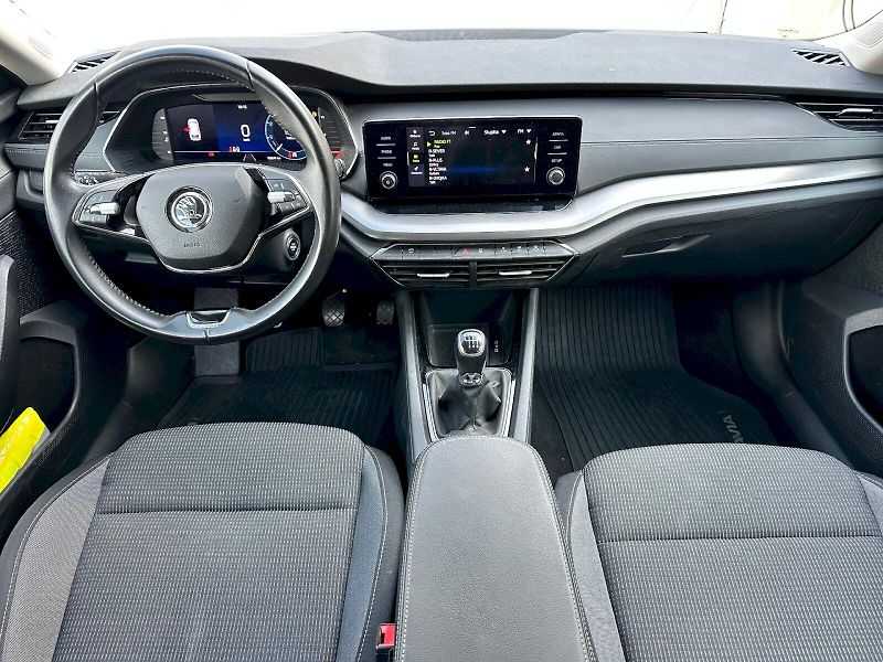 Škoda Octavia (2023) 2.0 TDI 85kW Ambition Combi - fotka 5 z 22