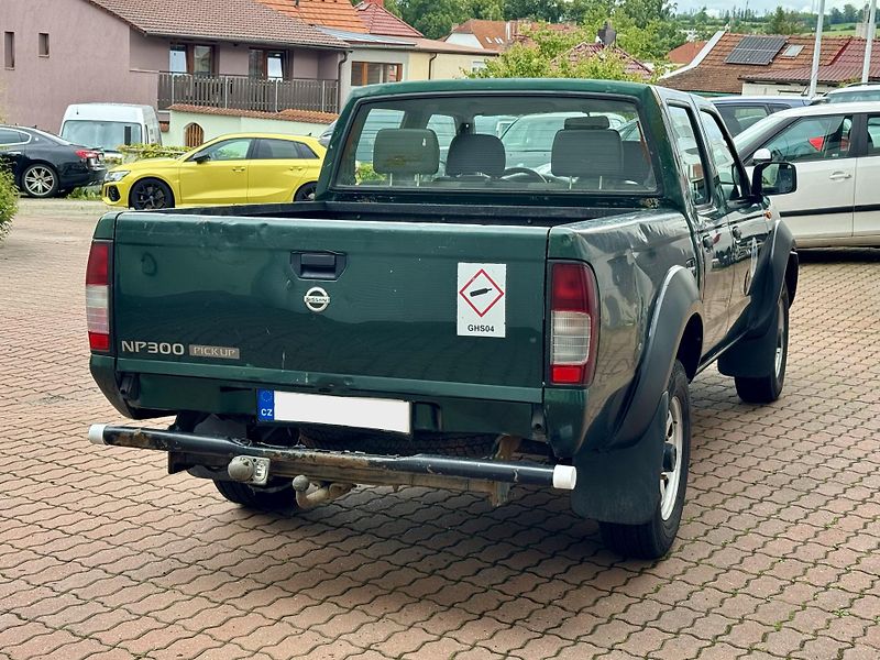 Nissan Navara (2009) původ ČR, DPH - fotka 5 z 32