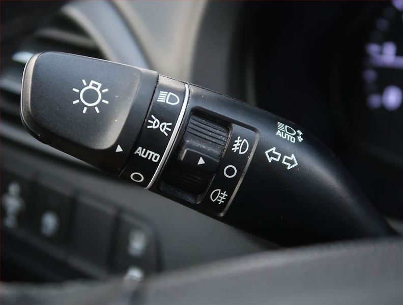 Hyundai i30 (2021) 1.5 DPI, ČR,1.maj, Serv.kniha - fotka 16 z 21
