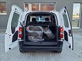 Peugeot Rifter 1.2 PureTech 110 S&S,ČR,1.Maj - náhled 38