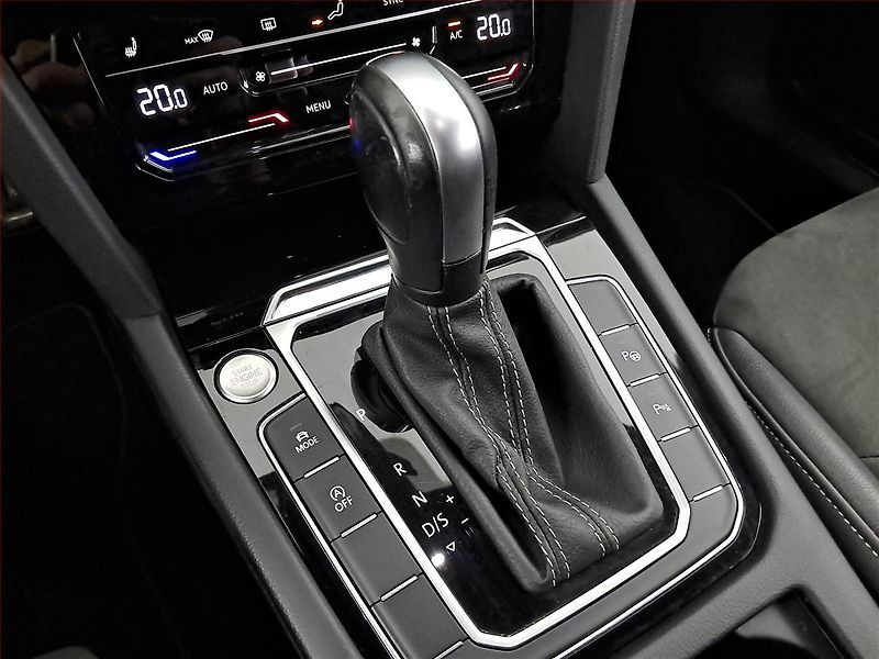 Volkswagen Arteon (2021) R-line 2.0 TSI - fotka 13 z 24
