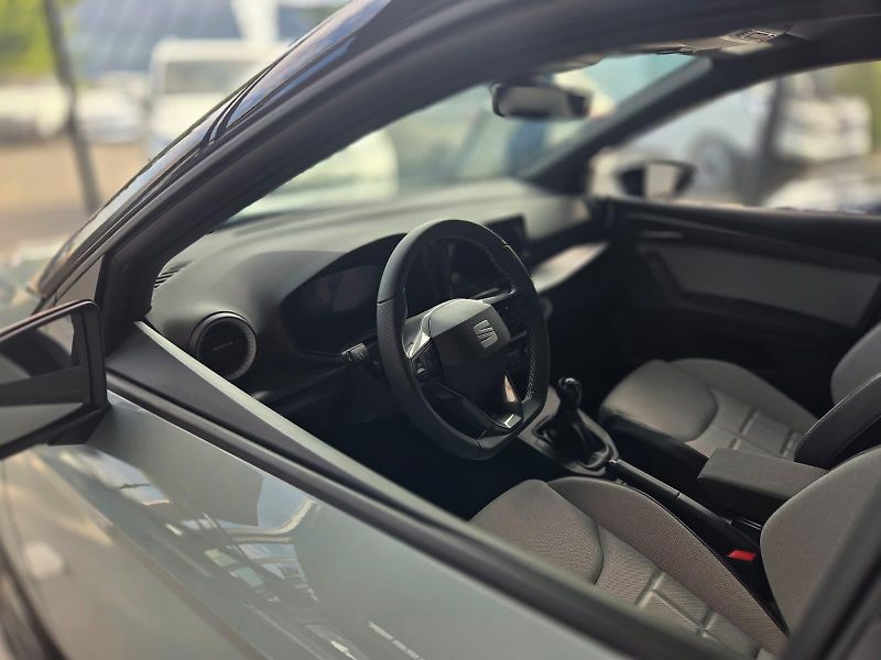 Seat Arona (2026) FR 1.0. TSI 115k - fotka 11 z 16