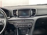 Kia Sportage (2018) 2.0 CRDi 4x4, ČR, Navi - náhled 12