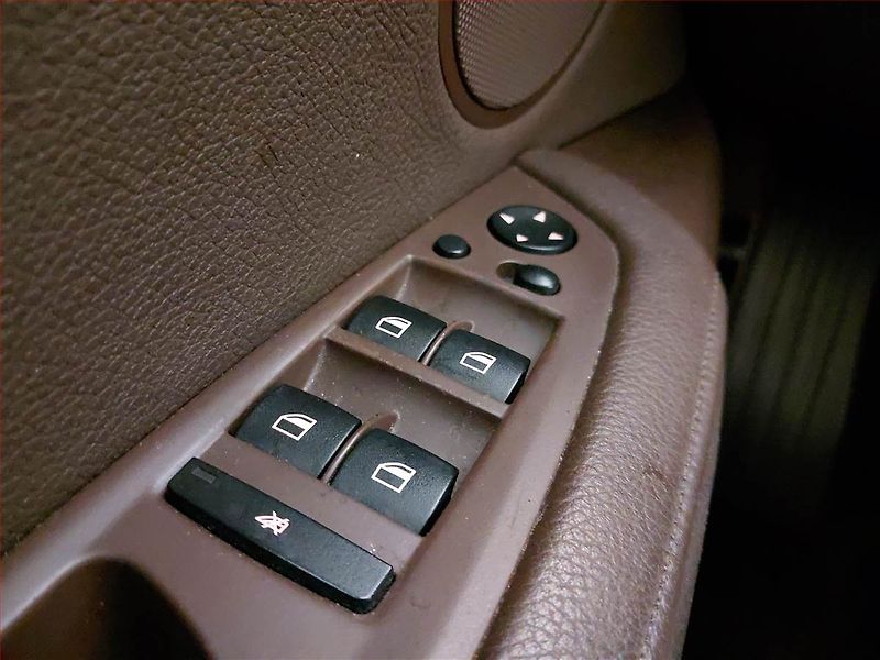 BMW X5 (2008) xDrive30d, 4X4, Automat - fotka 21 z 25