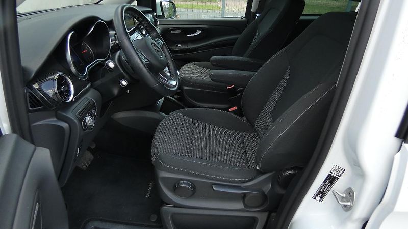 Mercedes-Benz Třídy V 220d L Exclusive - fotka 18 z 23