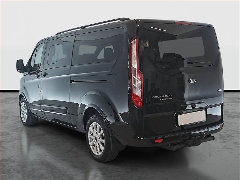 Ford Tourneo Custom (2021) 2.0 EcoBlue mHEV - fotka 4 z 21