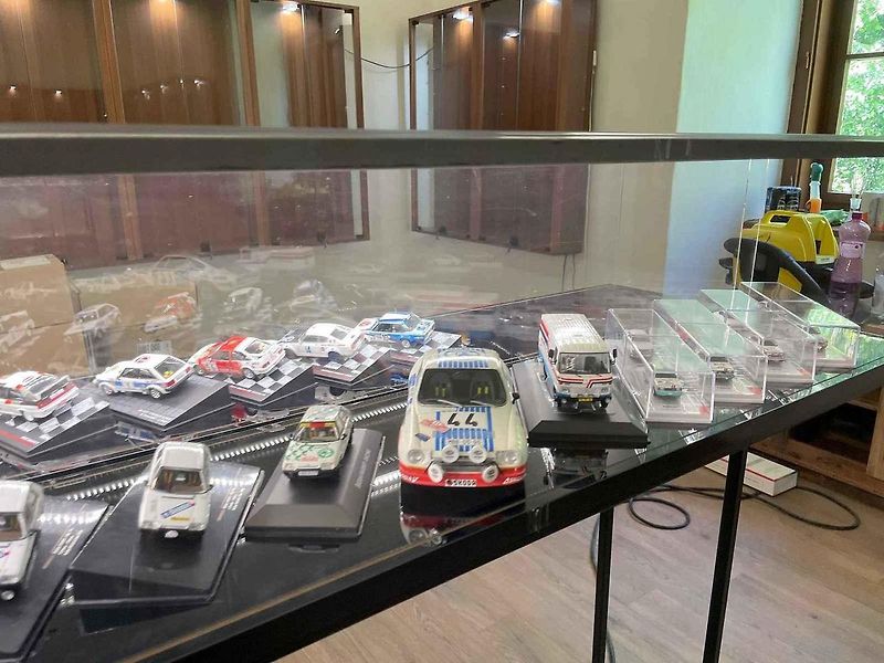 Zámek v Bravanticích na Novojičínsku zahájí v sobotu 7. června návštěvnickou sezonu s expozicí autíček, která je vystavována vůbec poprvé, 6. 6. 2025.