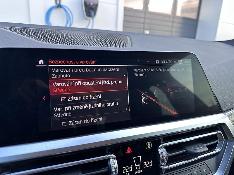 BMW Řada 4 M440i xDrive GranCoupé - fotka 20 z 30