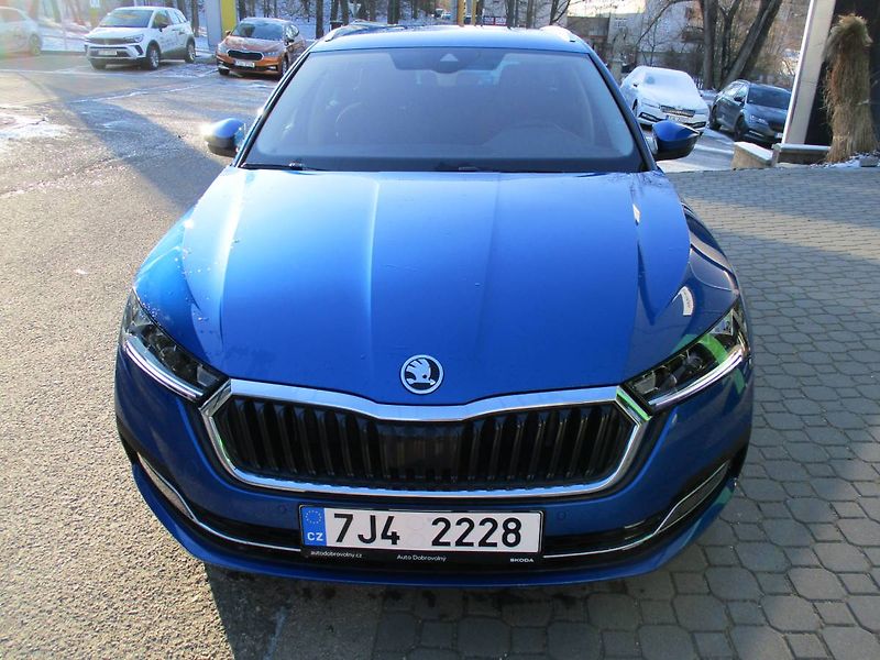 Škoda Octavia Combi Style 2,0TDI 110kW DSG/P - fotka 2 z 15