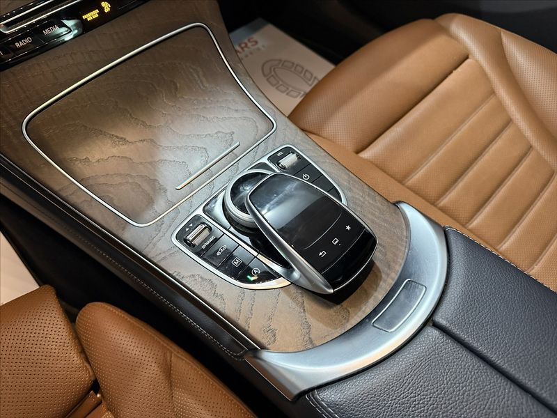 Mercedes-Benz GLC 2,0   250 BURM 360 PANORAMA - fotka 17 z 33