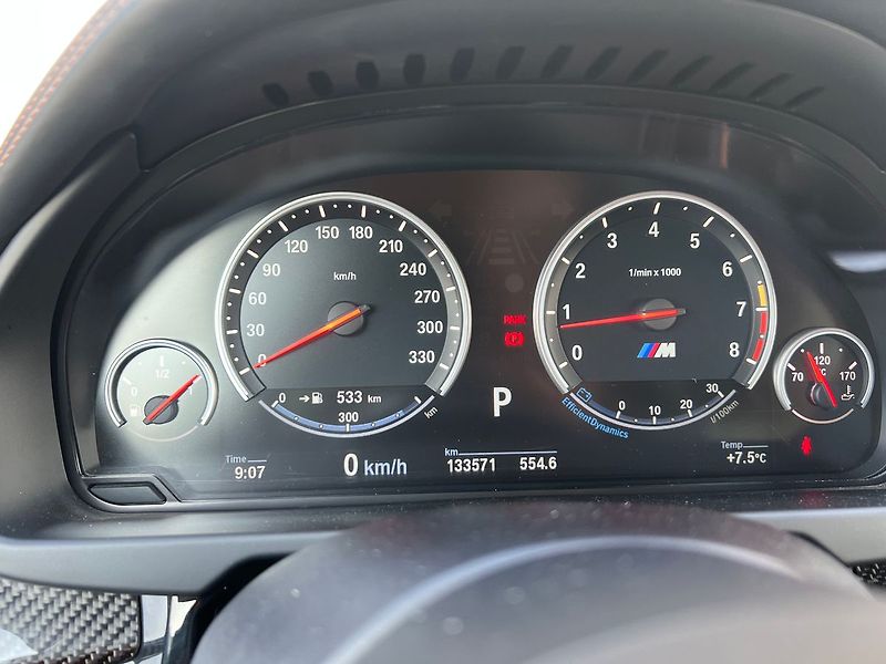 BMW X6 M 4.4 V8 512 kW-Akrapo - fotka 29 z 49
