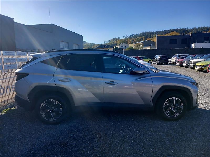 Hyundai Tucson 1,6 T-GDI MT STYLE - fotka 5 z 21