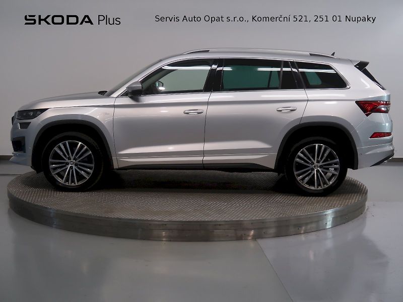 Škoda Kodiaq (2023) L&K 2.0TDI 147KW 4x4 DSG TAŽNÉ - fotka 3 z 43