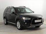 Mitsubishi Outlander (2012) 2.2 DI-D, 4X4, 7 míst, ČR - náhled 1
