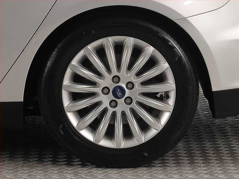 Ford Mondeo (2018) Trend 2.0 TDCI, Automat, Navi - fotka 15 z 18