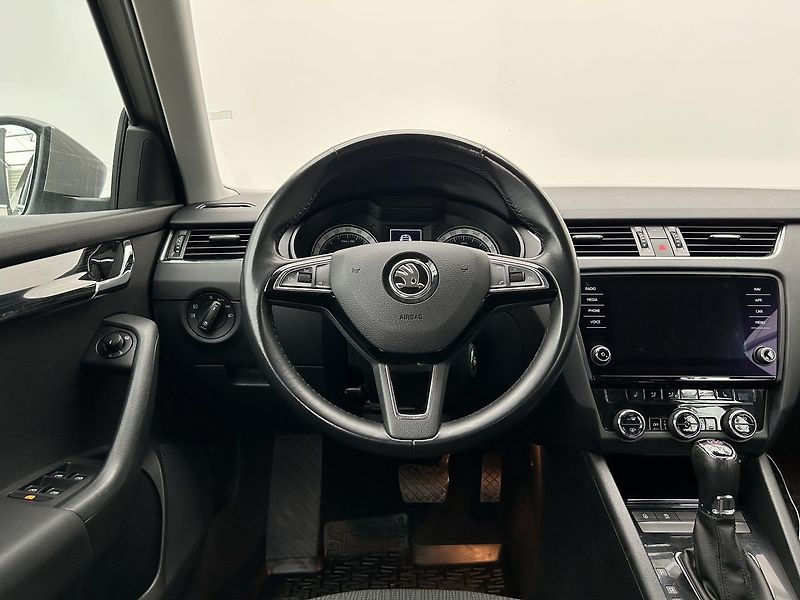 Škoda Octavia 2.0 TDI 4x4 Style - fotka 5 z 28