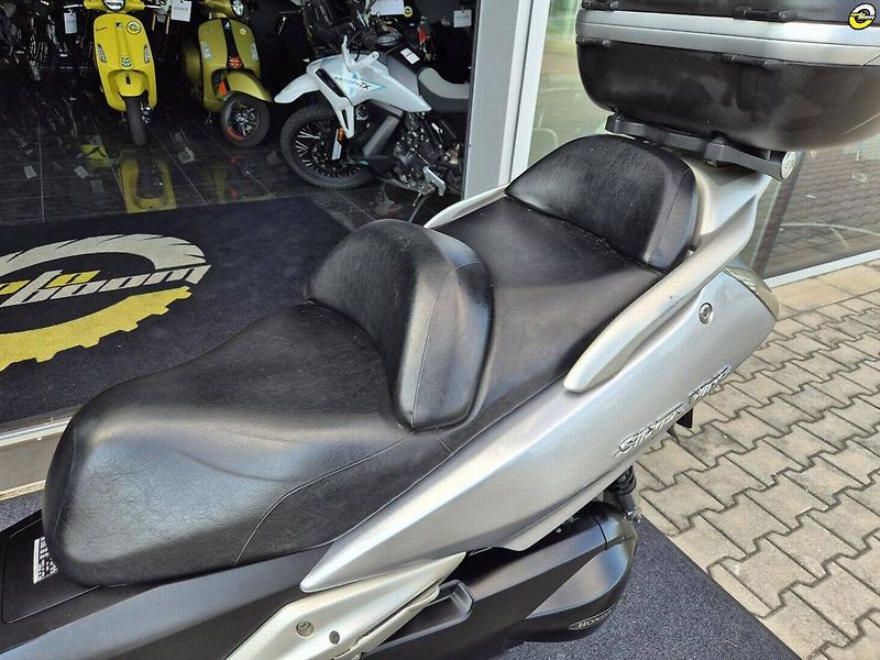 Honda FJS 600 Silver Wing (2005) - fotka 12 z 26