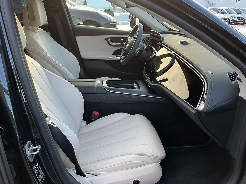 Mercedes-Benz Třídy E 220 d ALLTERRAIN 4MATIC - fotka 19 z 29