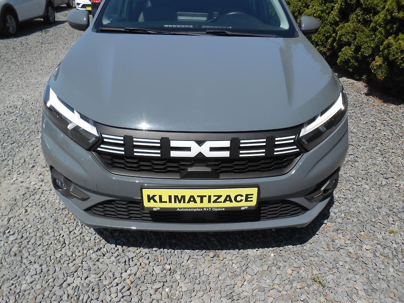 Dacia Sandero 1.0TCe+LPG,KLIMA,LED!! - fotka 12 z 41