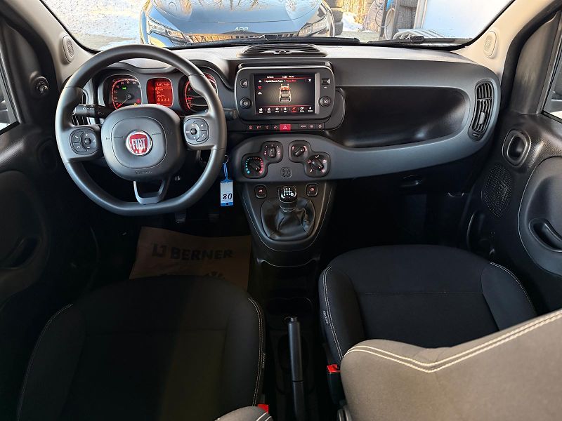 Fiat Panda 1.0 CROSS 1.0 HYBRID 70CV MAN - fotka 8 z 23