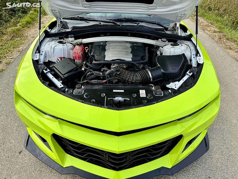 Chevrolet Camaro (2018) SS 6,2l V8, Manual, Cabrio - fotka 7 z 17