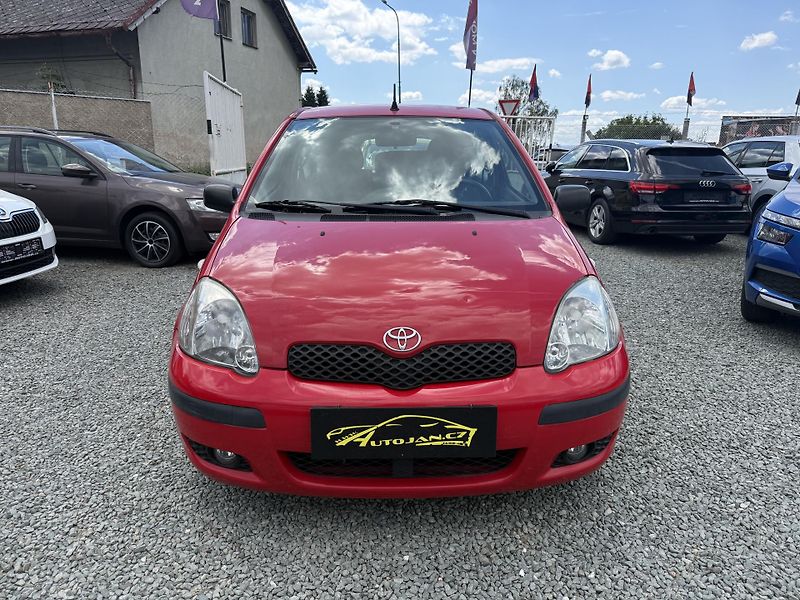 Toyota Yaris 1.0 VVT-i AUTOMAT - fotka 2 z 12