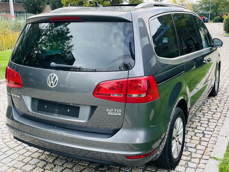 Volkswagen Sharan 2.0TDI MANUÁL 1.MAJITEL VÝHŘEV - fotka 12 z 42