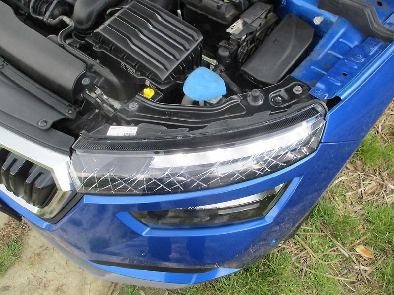 Škoda Kamiq 1.5TSi 110kW 7DSG STYLE PLUS - fotka 44 z 49